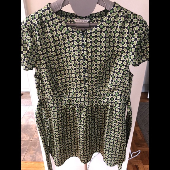 Banana Republic Capped Sleeve Top Size S - Picture 2 of 8